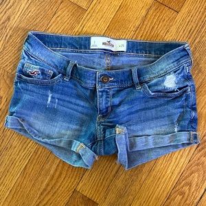 Hollister size 1 jean shorts